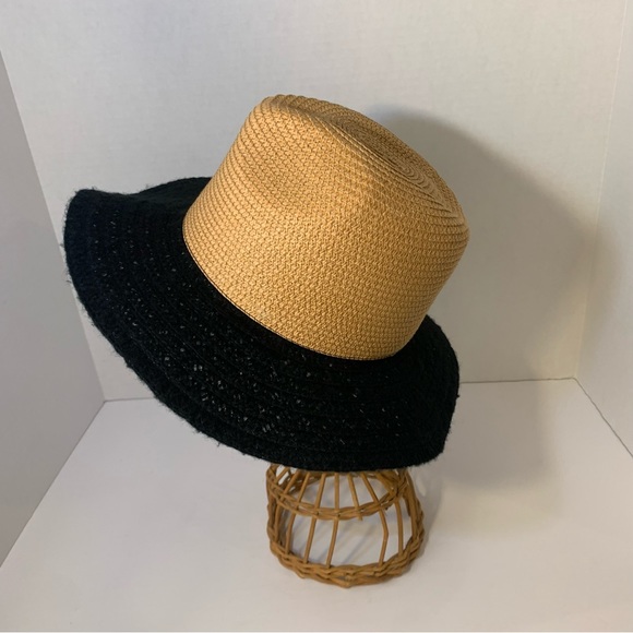 D&Y Black and Tan Paper Hat - Picture 3 of 9